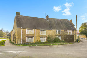 Roundtown Aynho